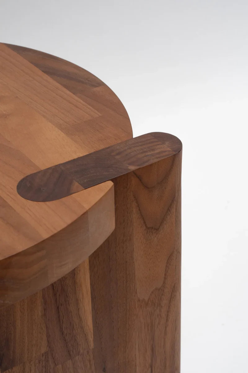 Shift Stool 40x40x40cm