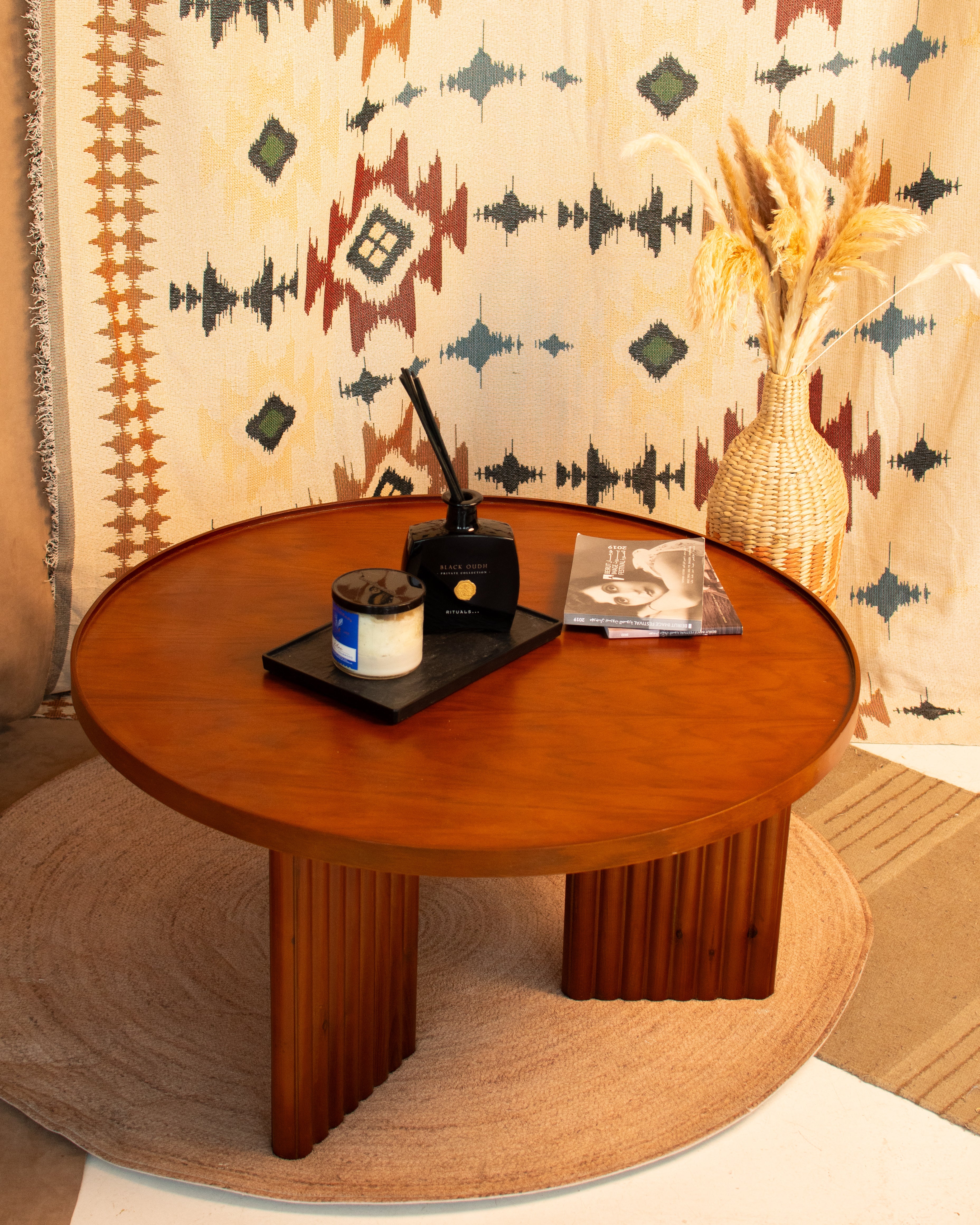 Noor Round Table — Solid Beech Wood — Dark Oak Stain