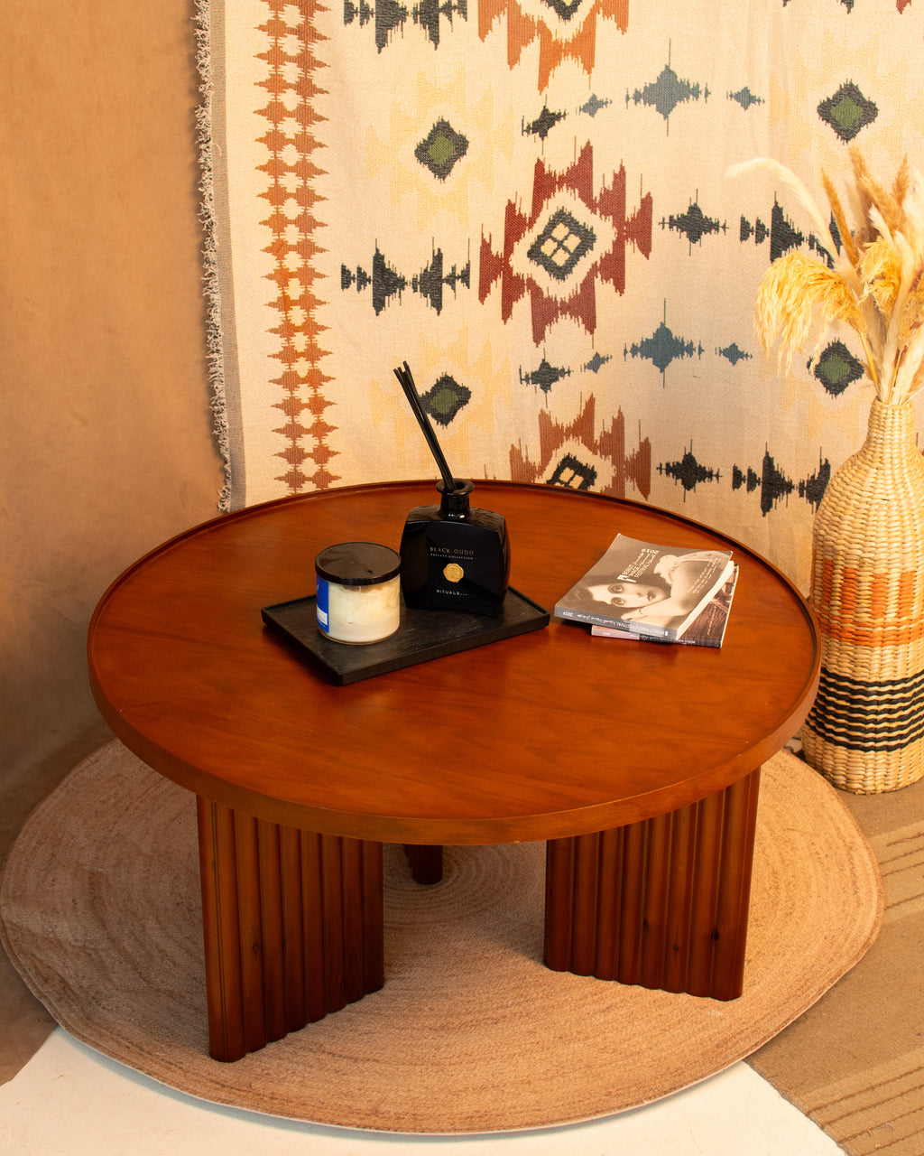 Noor Round Table — Solid Beech Wood — Dark Oak Stain