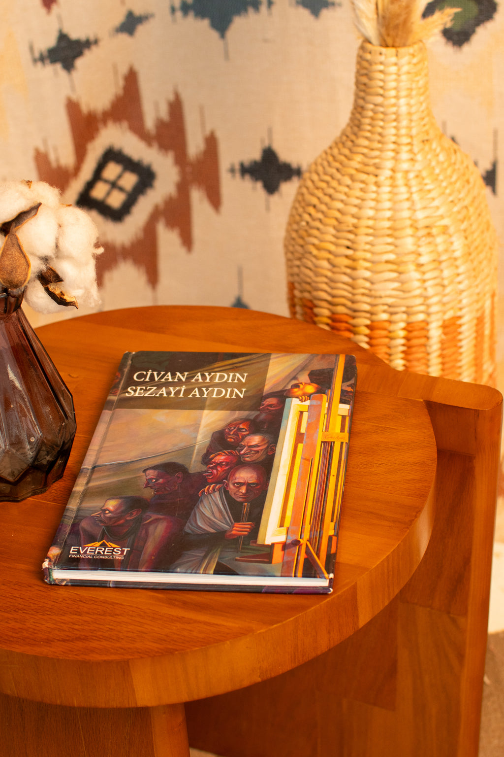 Samt Side Table —Natural Pitch Pine Wood — LIMITED EDITION
